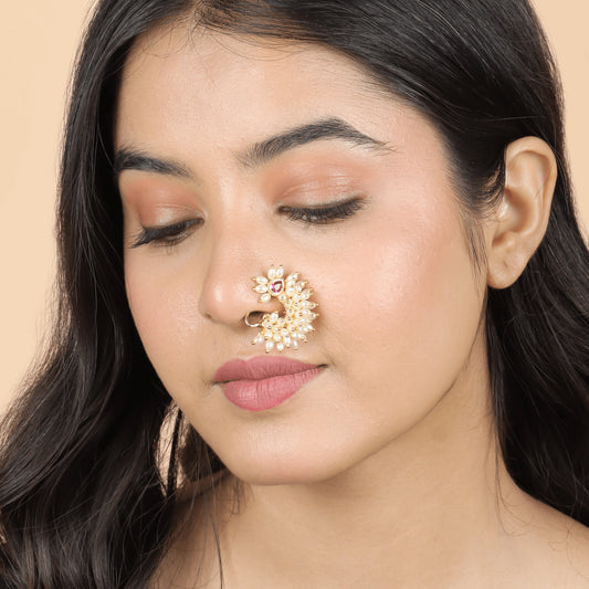 Fancy Design Heritage Pearl Gold Plated Nath
