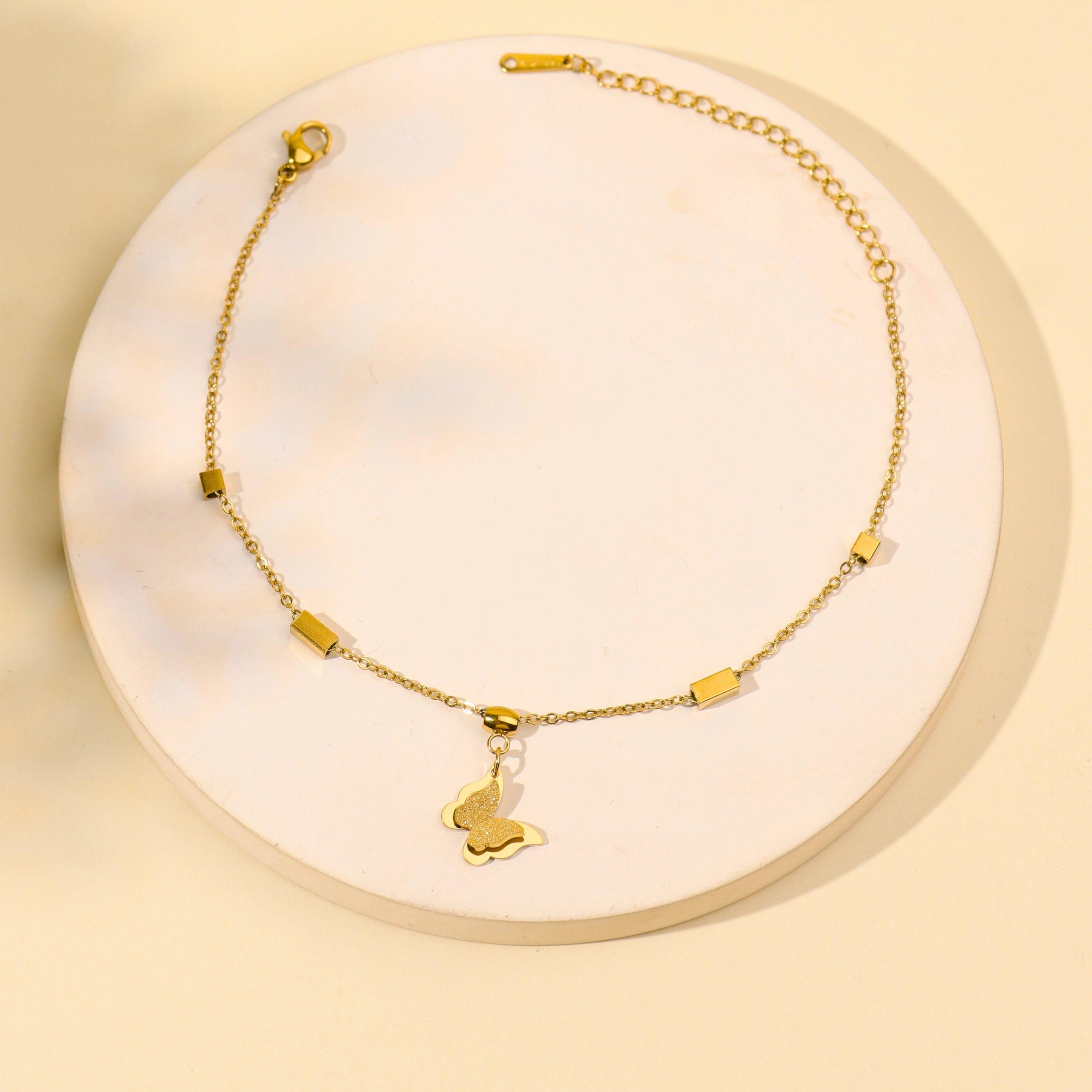 Textured Baterfly Charm Anklet - Rukhmani