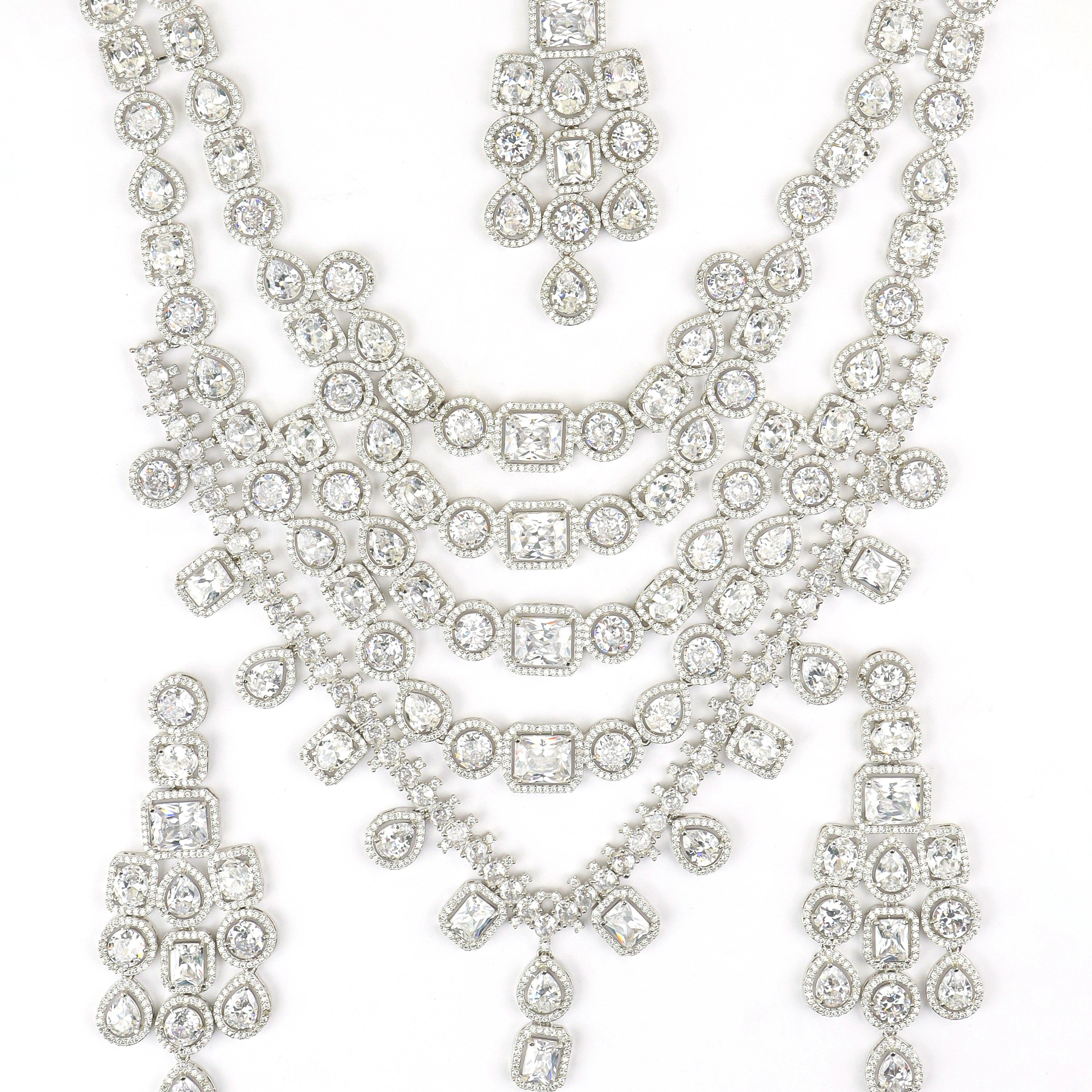 Layered Emeraled Clear Cut Necklace Set With Mangtika - Rukhmani