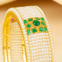 Gold Plated Trending Design Moti Mahal Maharashtrian Bangles