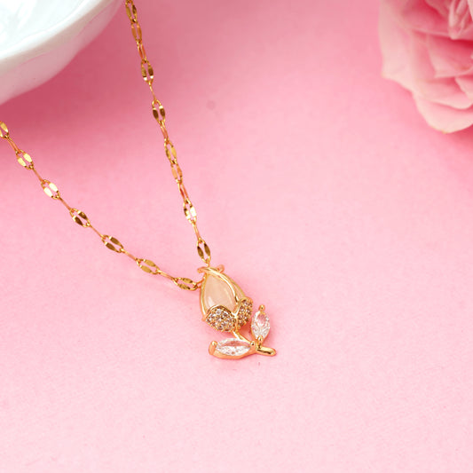 Fancy Design Mother of Pearl Rose Gold Plated Pendant Chain