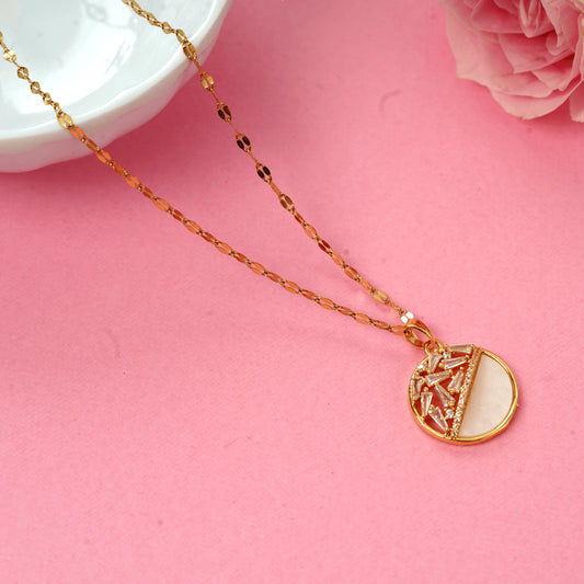 Latest Fancy Design Gold Plated Mother of Pearl Round Pendant with Diamonds