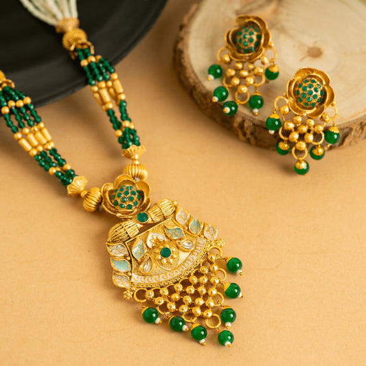 Lavish Designer Traditional Jaipuri Set