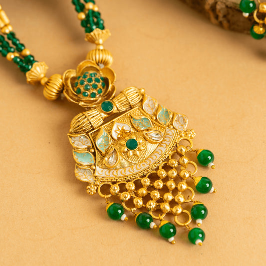 Lavish Designer Traditional Jaipuri Set
