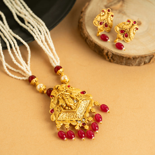 Luxurious Designer Traditional Rajwadi Set