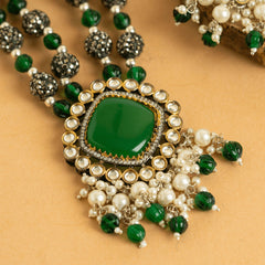 Rajwadi Majestic Green Kundan Necklace with Earrings - Rukhmani