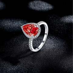 925 Sterling Silver Teardrop Elegance Pear Ring