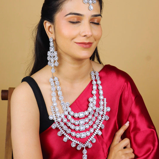 Layered Emeraled Clear Cut Necklace Set With Mangtika - Rukhmani