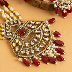 Remarkable Designer Traditional Rajwadi Set