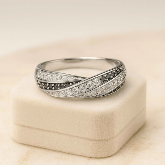 925 Sterling Silver Criss-Cross Band Ring with Black & White CZ