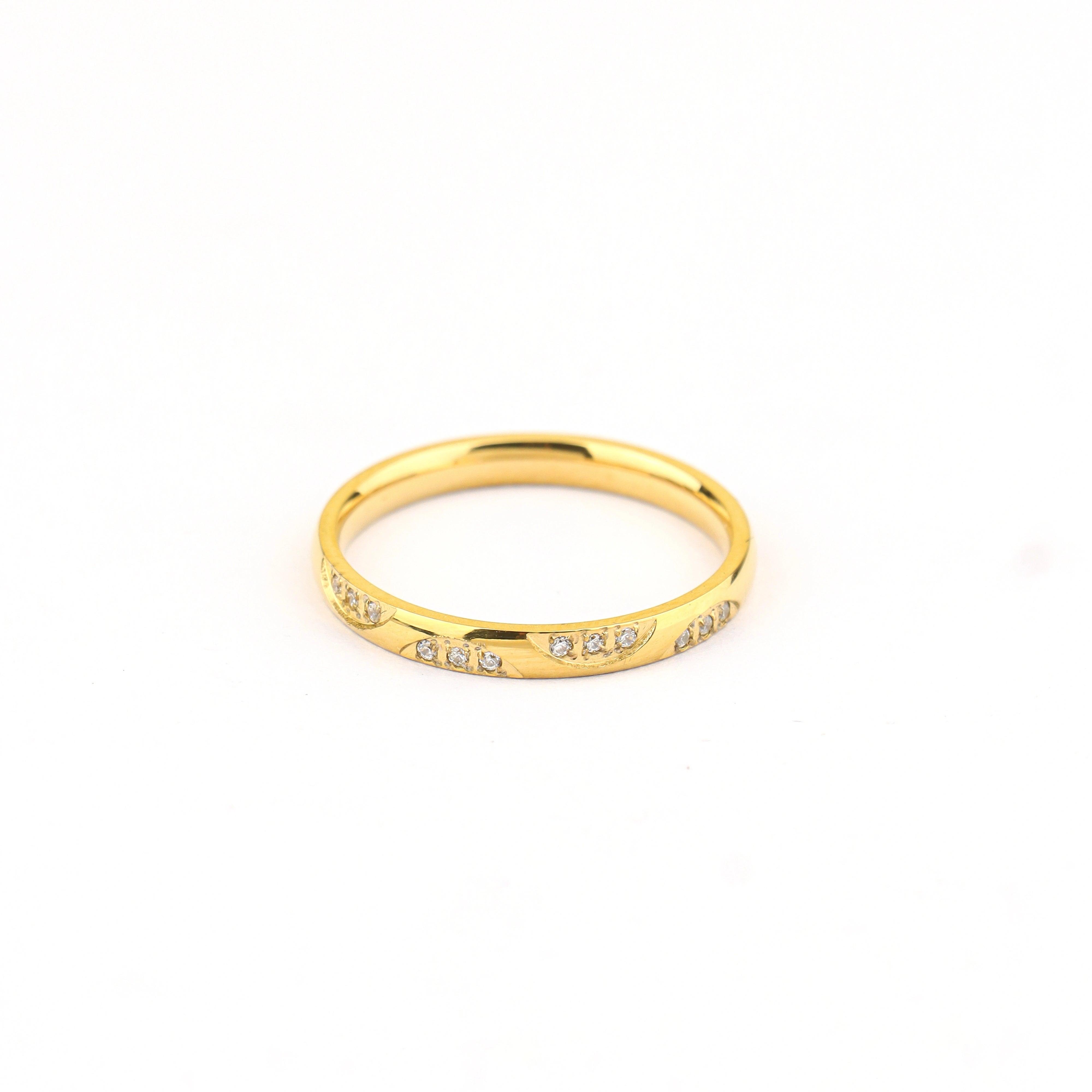 Anti tarnished Diamond Korean Band Ring - Rukhmani