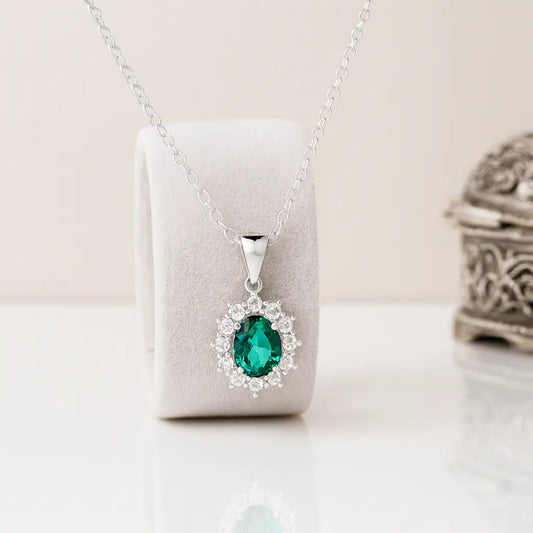 Oval Green Stone Pendant in 925 Sterling Silver
