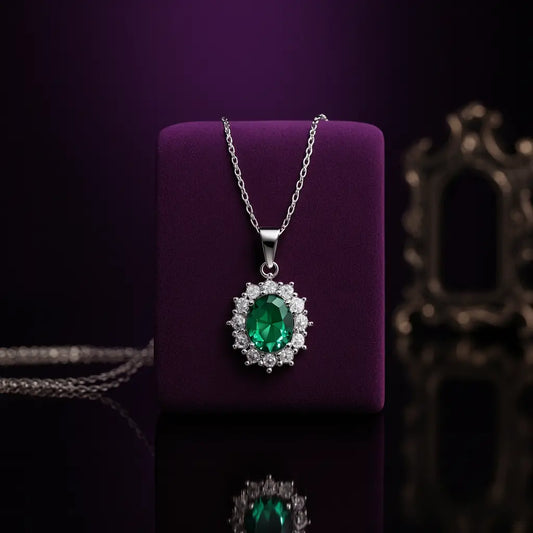 Oval Green Stone Pendant in 925 Sterling Silver