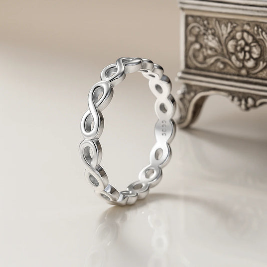 925 Sterling Silver “8” Shape White Zircon Ring